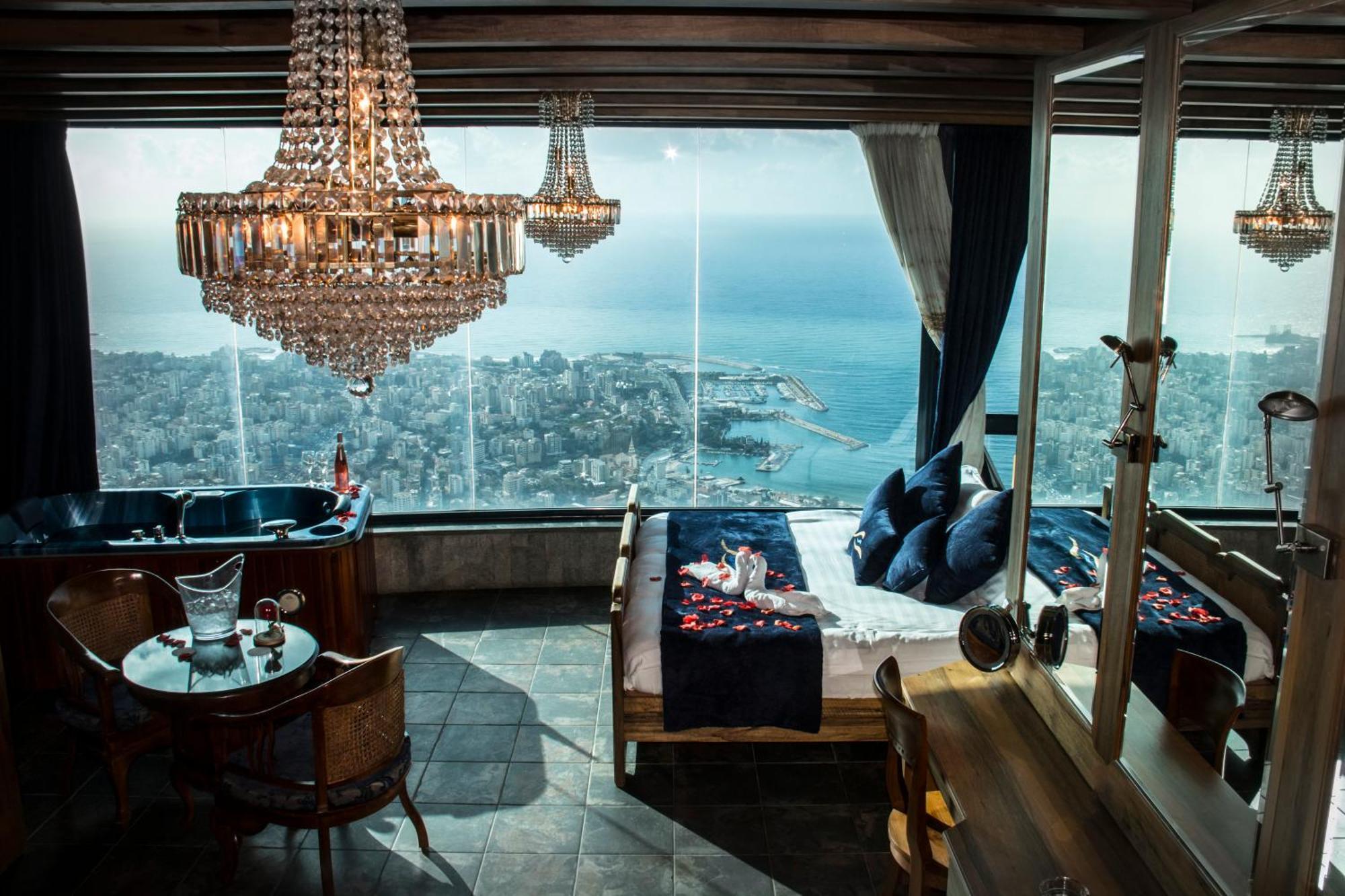 Bay Lodge Boutique Hotel Jounieh Exterior foto