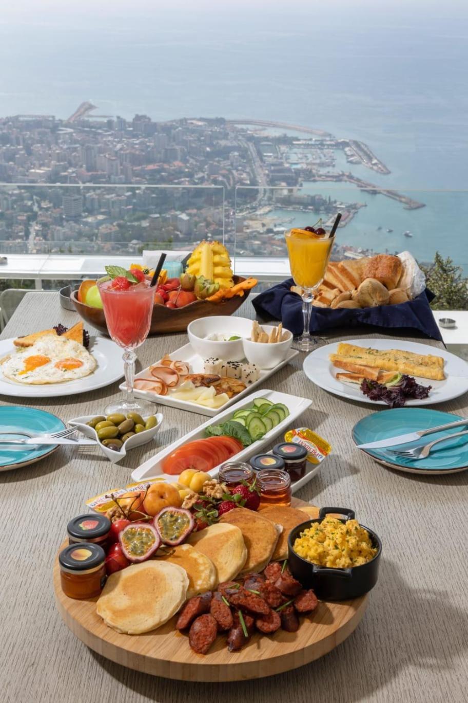 Bay Lodge Boutique Hotel Jounieh Exterior foto