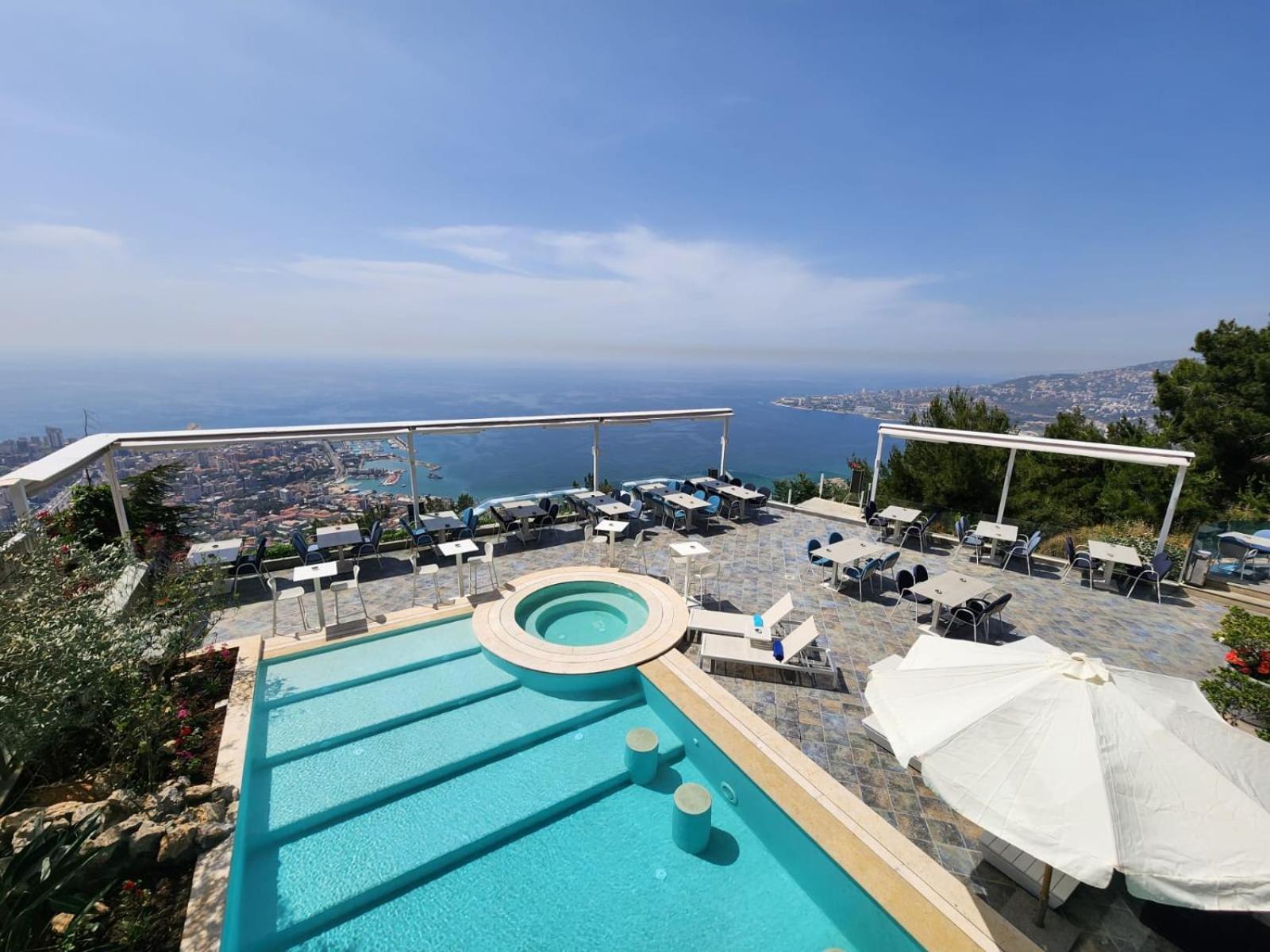 Bay Lodge Boutique Hotel Jounieh Exterior foto
