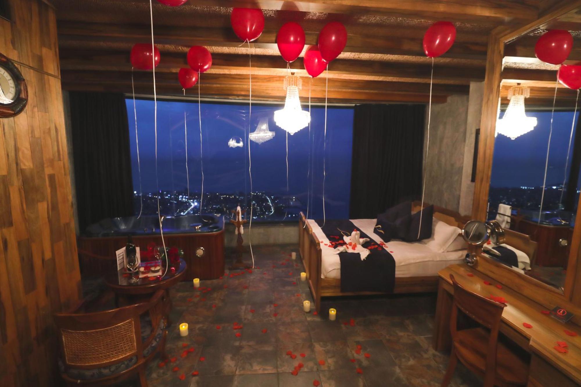 Bay Lodge Boutique Hotel Jounieh Exterior foto