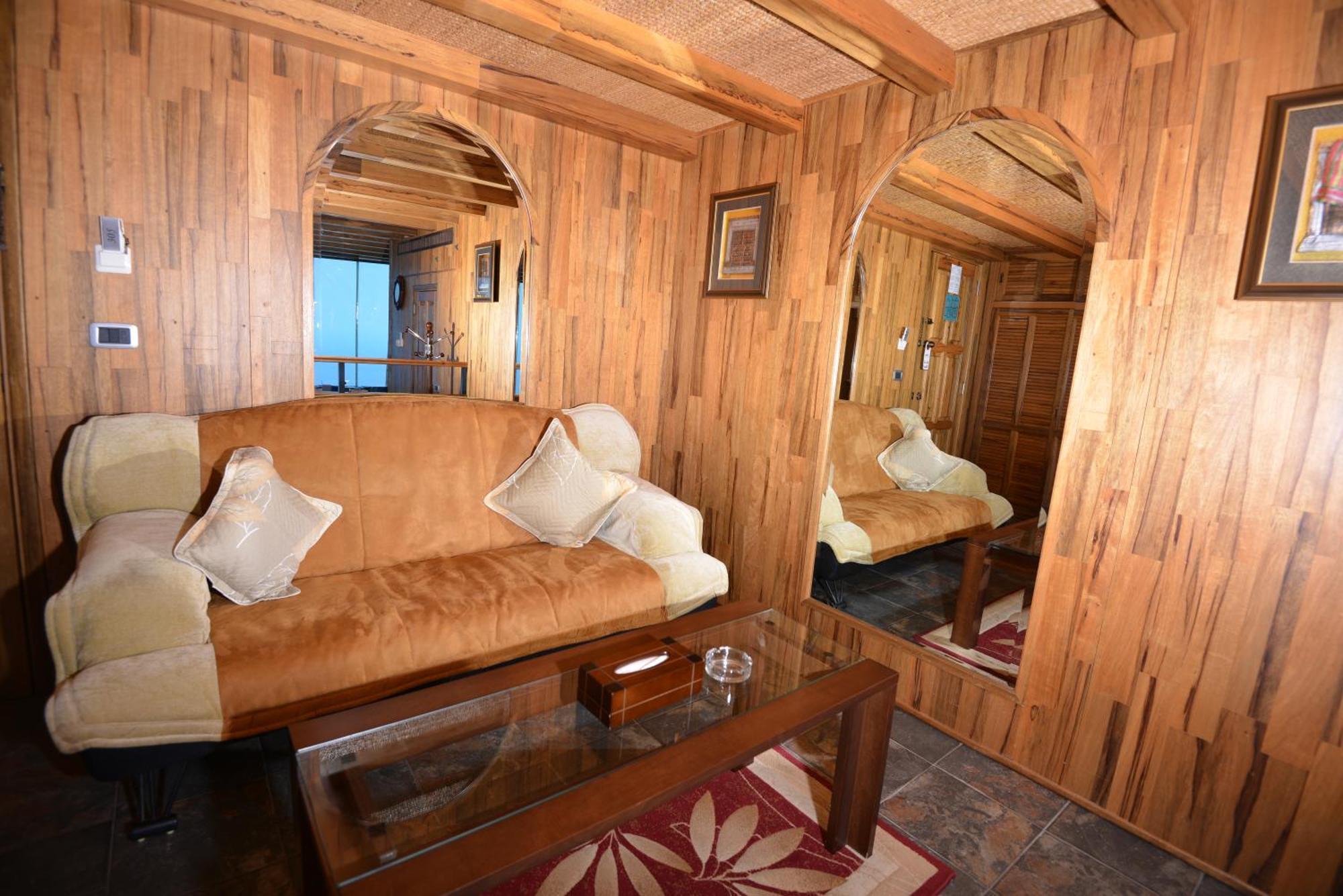 Bay Lodge Boutique Hotel Jounieh Exterior foto