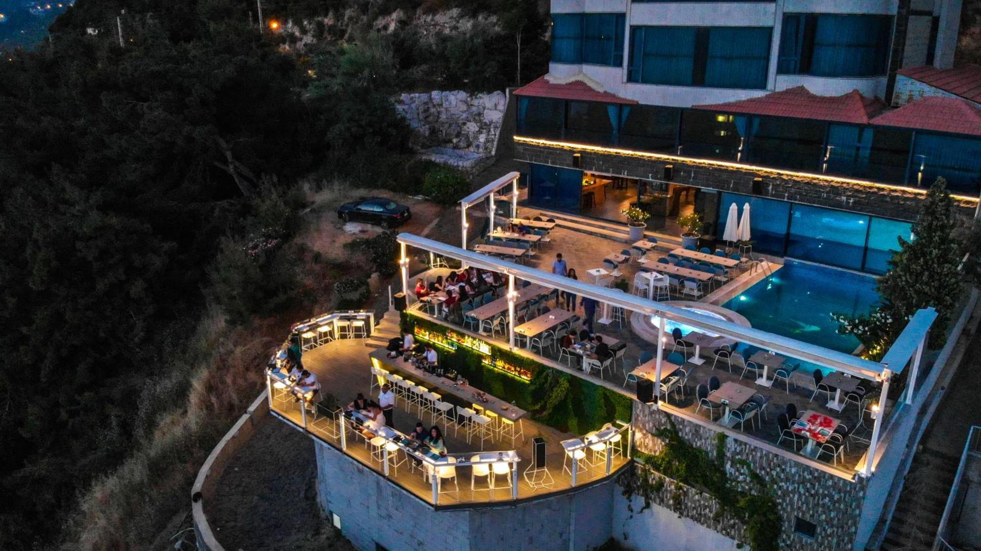 Bay Lodge Boutique Hotel Jounieh Exterior foto
