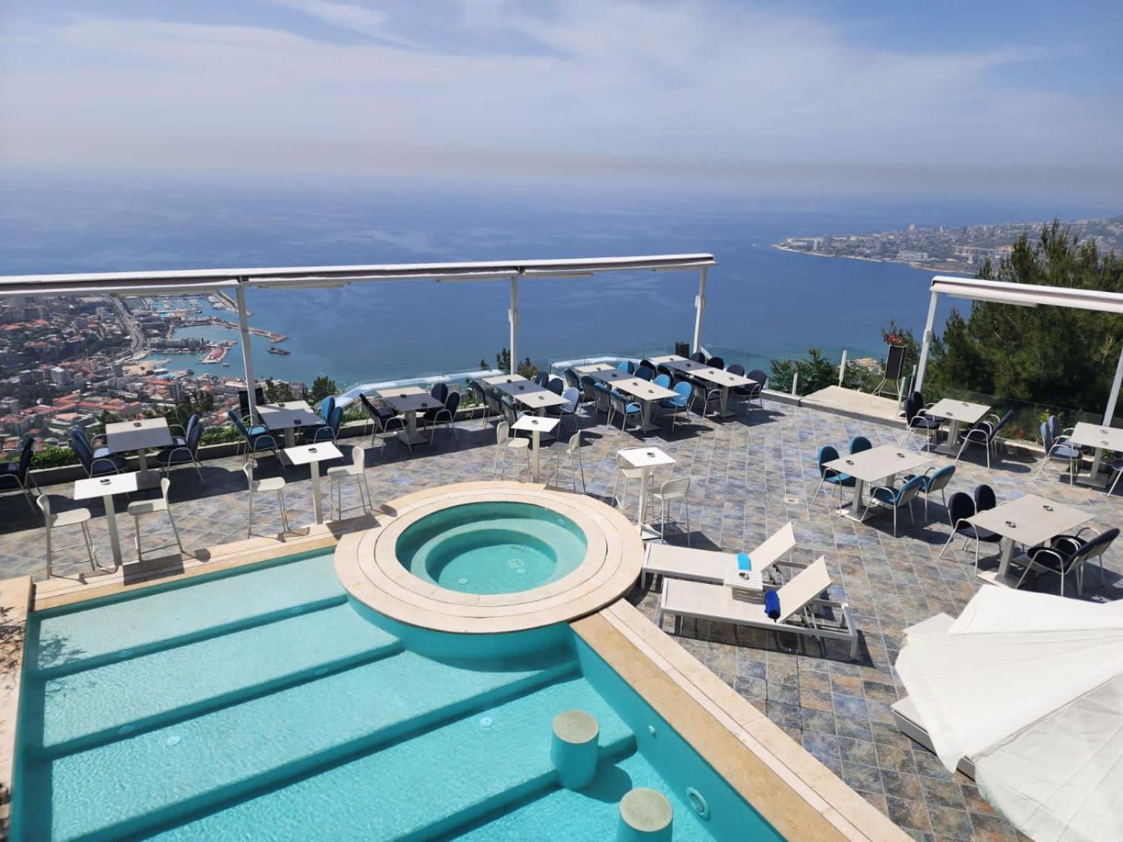 Bay Lodge Boutique Hotel Jounieh Exterior foto
